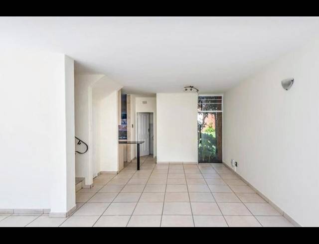 3 BEDROOM TOWNHOUSE FOR SALE IN BEDFORD GARDENS